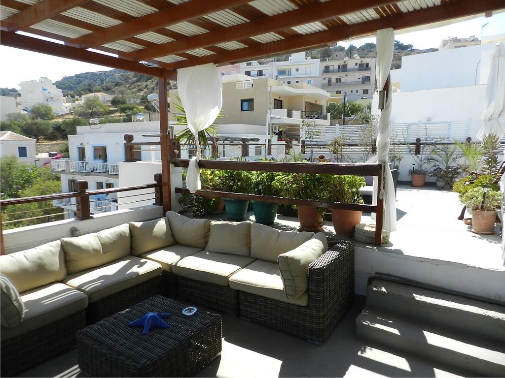 Odyssey Hotel Apartments Karpathos Exteriör bild